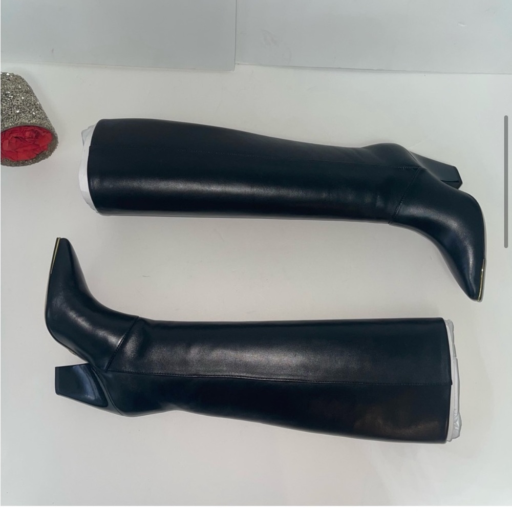 worn once Tory Burch boots